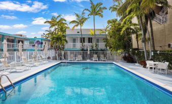 The New Yorker Miami Hotel
