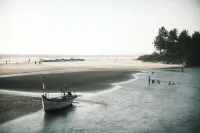 Spaceland Mandrem - Beach