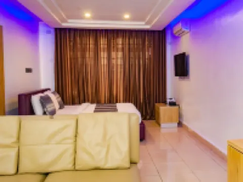 Shartell Hotels Jos فنادق في جوس