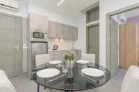 Grey - Elegant Apartments in Awkar