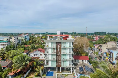 Mzion Hotel Weligama Отели рядом с достопримечательностью «Midigama Beach»