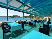 Admiral Grand Hotel Hotels in Ston