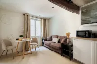 Old Town Apartments by Villa Botanica - Condos