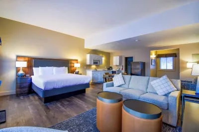 Alpenglow Lodge Hotels in Glen
