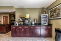 Cobblestone Inn & Suites - Barron - breakfast