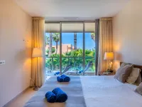 Salgados Golden Coast