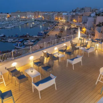 La Banchina Luxury Suites