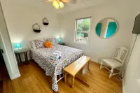 SandyPaws-0.5mi ToSound & 1mi ToBeach PetFriendly!