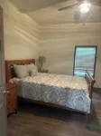 Spacious 4-bedroom house in amazing Jacksonville with WiFi, AC Hotels near Jacksonville Whitehouse Nolf