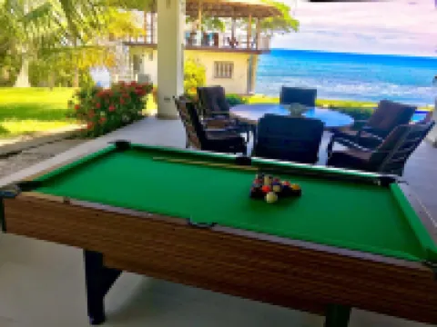 Ocean Front Farallon Beach House!!! Hotels in Caserio Hacienda San Alfonso