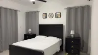 Penthouse with Private Jacuzzi near Santiago Airport Hotels near Plaza Comercial "Leon"