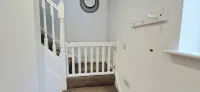 2 Bed cottage-Sleeps 4-Private Garden-Parking Отели в г. 