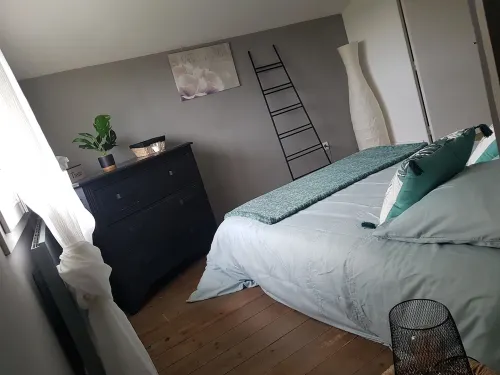 Cosy gîte in a privileged, peaceful setting with swimming pool