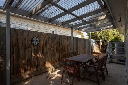 Cowes Retreat - *Pet Friendly* Holiday House!!!