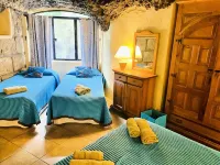 Large Heated Pool, Hot Tub, Bar, Games Room, Gym, 2 Caves, New Outdoor Kitchen Hotels near Tenerife South Airport