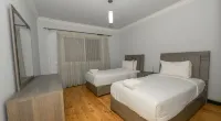 The Expert - Homestays