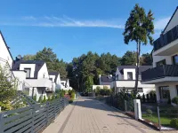 Spacious Apartment, Quiet Location in the Forest, Garden, Barbecue, Bicycles, Dogs Allowed Hôtels à : Lukecin