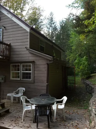 Charming  Cottage In The Catskills. Ski, Golf, Hike, Bike And More.