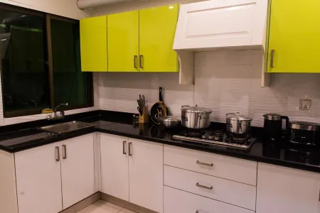 Home plus  apartment 2 modern and just three minutes walk from the beach