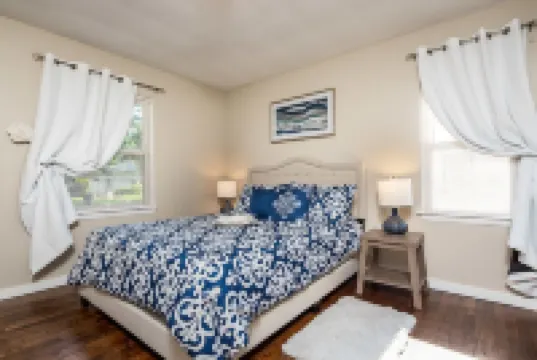 Weekday Work Trip or Weekend Fun: We fit everyone