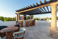 Momo's Casita in a prime central location.