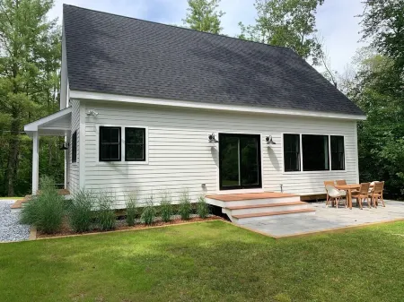 Stockbridge Bowl Lake Community