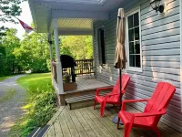 Forest Guest Suite Near Picton Centre (Pet-Friendly &Hot Tub &Park Pass)
