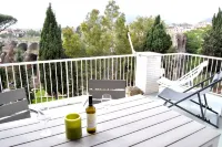 Moon's fault - all the fault of the moon<br>Pozzuoli, Naples