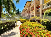 INFINITY BAY LUXURY 2/2 condo,100 steps to beach, 2nd story, by pool,1388 sqft