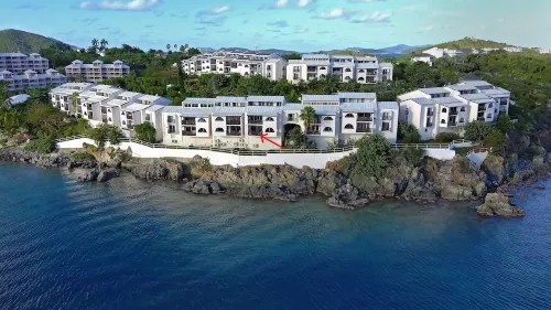 Villa del Mar Beachfront Unobstructed Oceanview Cowpet Bay w/ Generator Hotels in Nazareth