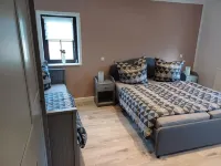 Moderne Ferienwohnung - Zentral im Erzgebirge Gelegen! Các khách sạn ở Drebach