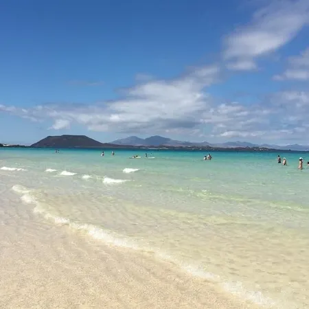 Corralejo Dona Laura private Wi-Fi, porch and pool. Tranquility and comfort