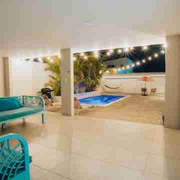 Private villa with pool & gameroom near Eagle Beach Fitness & Recreational Facilities