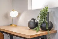 Perfect for 4 | 10min zur Messe, Bathtub + Shower, full Kitchen