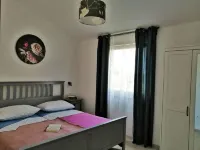 Villa "mm" Zwei Wohungen- 9 Personen