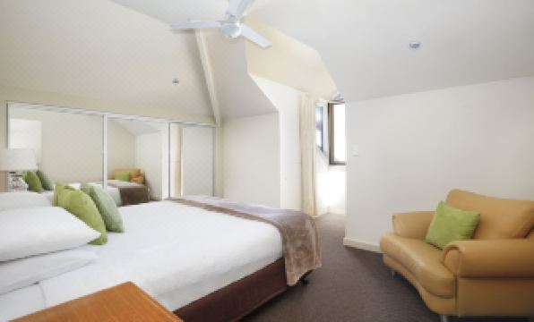 Briars Country Lodge