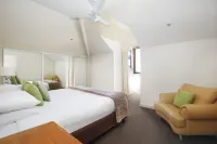 Briars Country Lodge Hotels in Robertson