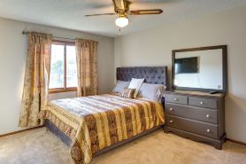 Spacious Family Home: 11 Mi to Dtwn Minneapolis!