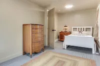Historic Home w/ Mountain Views in Dry Run Hotels in Fannett Township