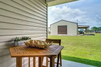 12 Mi to Avery Island: Spacious Family Home! - 2-Star