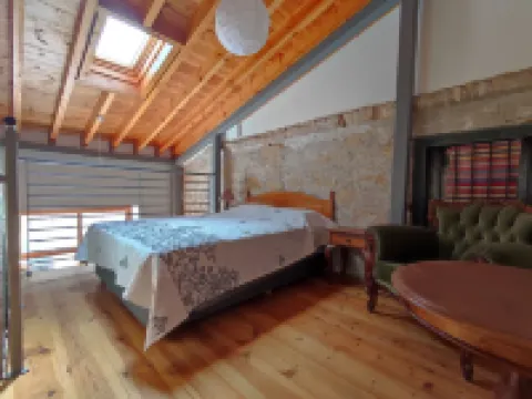 St. Lazaros Studios 2