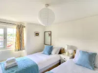 Smugglers Cottage Hotels in Seaton