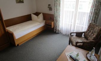 Pension Unterstein