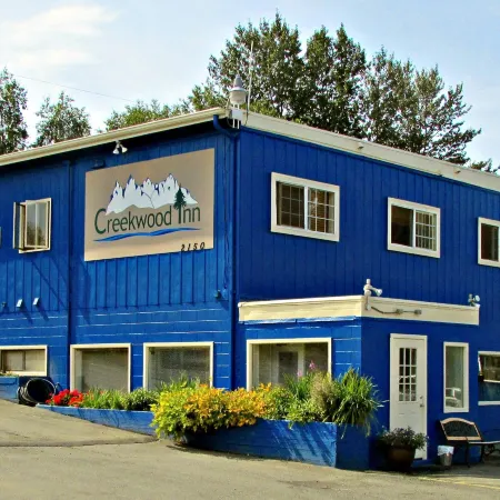 Creekwood Inn