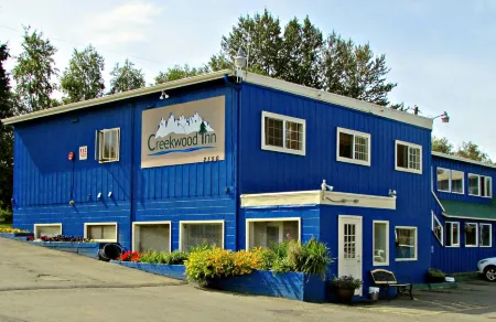 Creekwood Inn