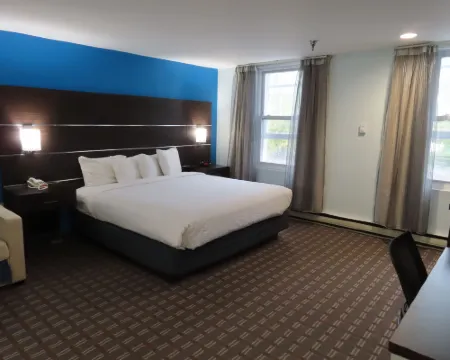 โรงแรมเซนต์ชาร์ลส โรงแรมในฮัดสัน