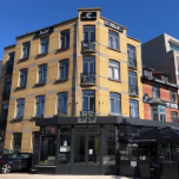 Hotel Cecil
