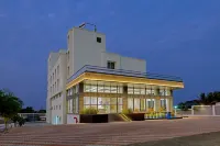 Click Collection Shikrapur, Ranjangaon 浦那酒店