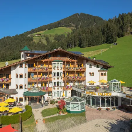 Apparthotel Talhof, Restaurant, Pool Und Spa