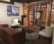 The Miner's Hotel - parking